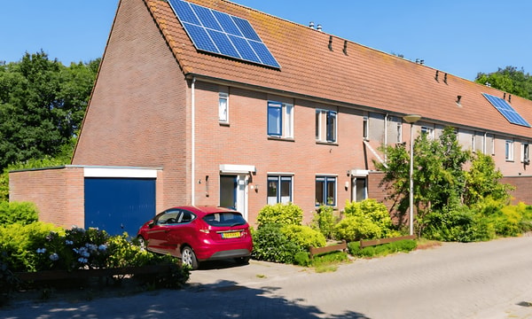 Huis | 120m² | Esdoornlaan | €1181,-