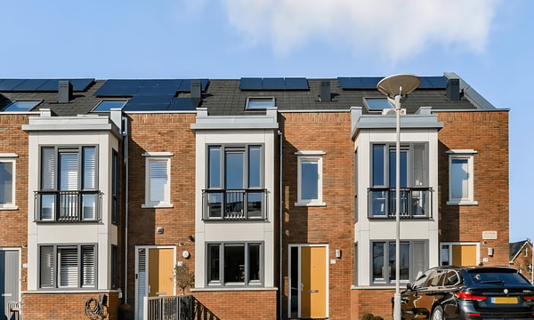Huis | 130m² | €3300,-