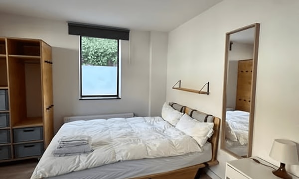 Kamer | m² | €875,-