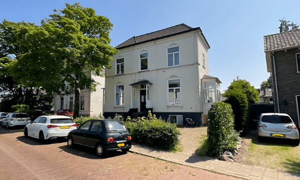 Kamer | 11m² | €605,-