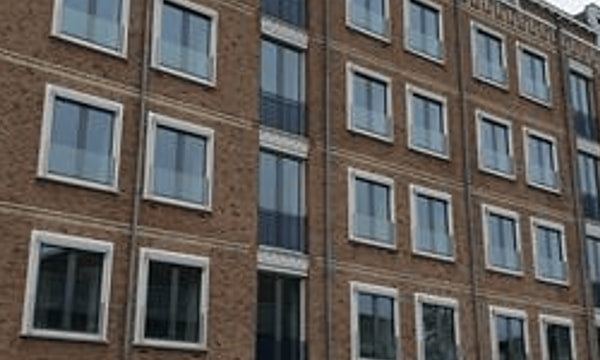 Kamer | m² | €295,-