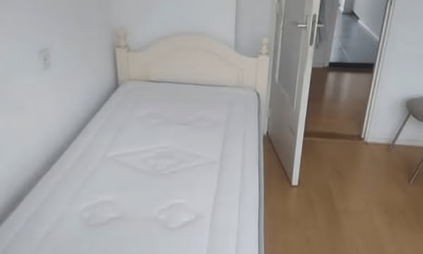 Studio | m² | €800,-