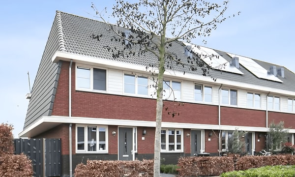 Huis | 125m² | €1375,-