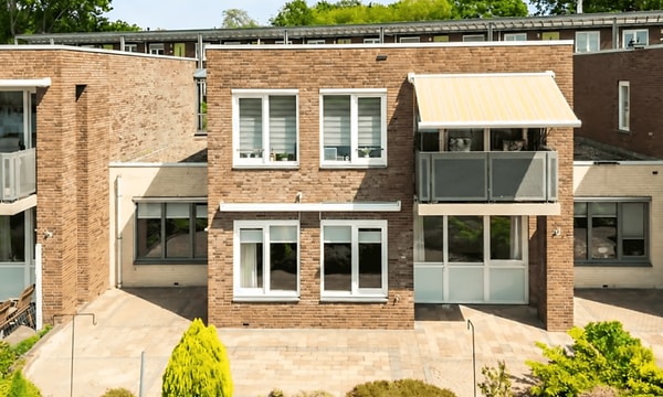 Huis | 101m² | €1950,-
