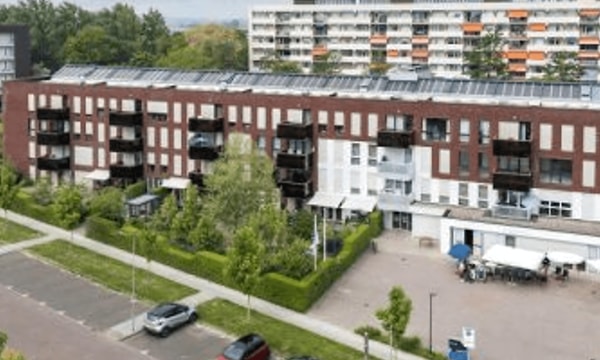 Kamer | 86m² | €912,-