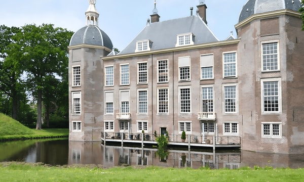 Kantoor | 470m² | €4005,-