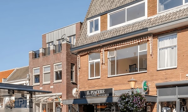 Kamer | 77m² | €3750,-