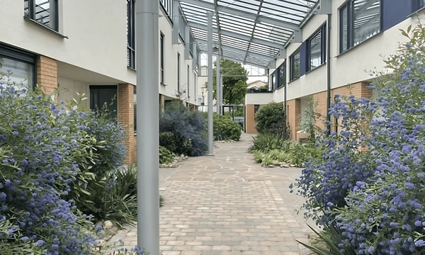 Huis | 93m² | €1425,-