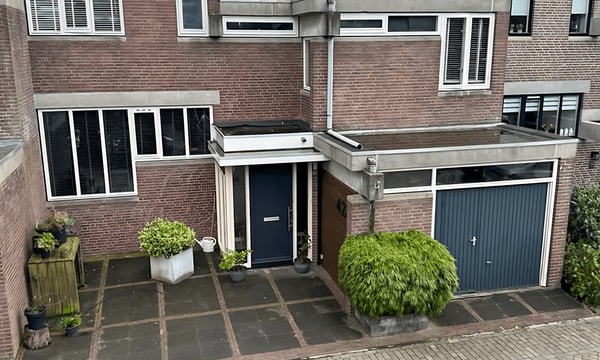 Kamer | 86m² | €2400,-