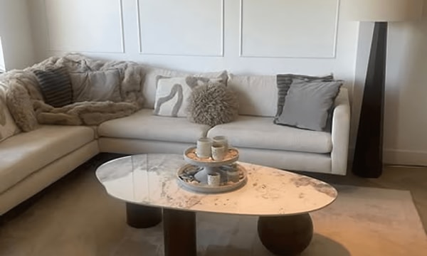 Kamer | m² | €630,-