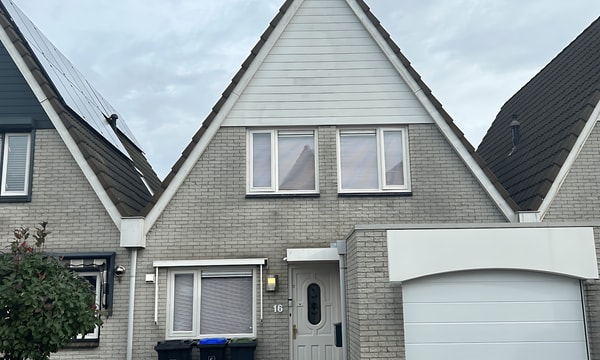 Huis | 113m² | Chopinstraat | €3495,-