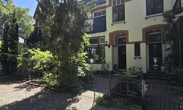 Huis | m² | €1750,-