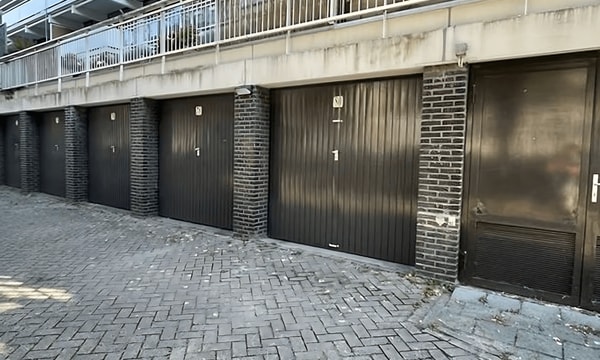 Kamer | 101m² | €245,-