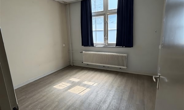 Studio | 40m² | Provincialeweg Oost | €600,-