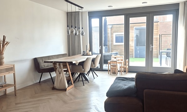 Huis | 115m² | €1700,-
