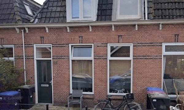 Kamer | 17m² | €370,-