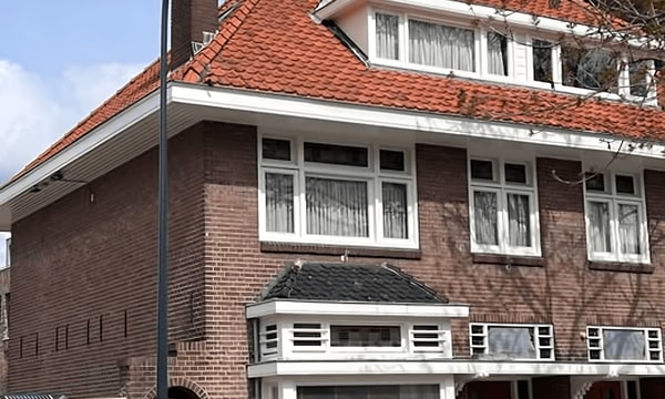Huis | m² | €2175,-