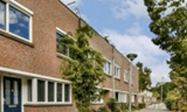 Kamer | 114m² | €2850,-
