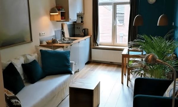 Studio | m² | €3000,-