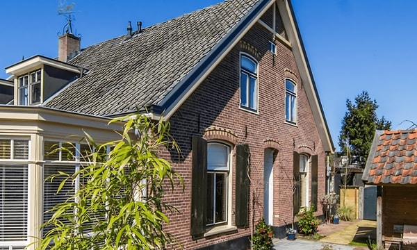 Huis | 98m² | €2500,-