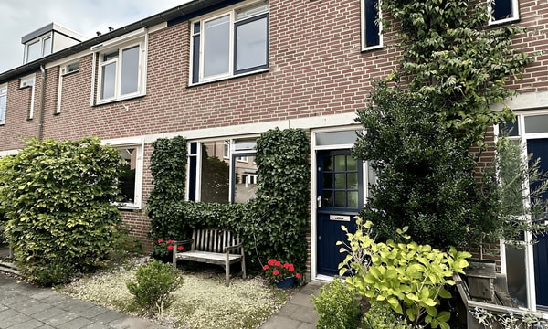 Huis | 118m² | €1950,-