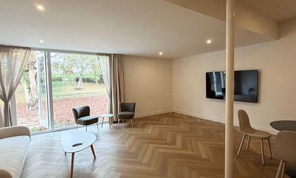 Kamer | 85m² | €1800,-