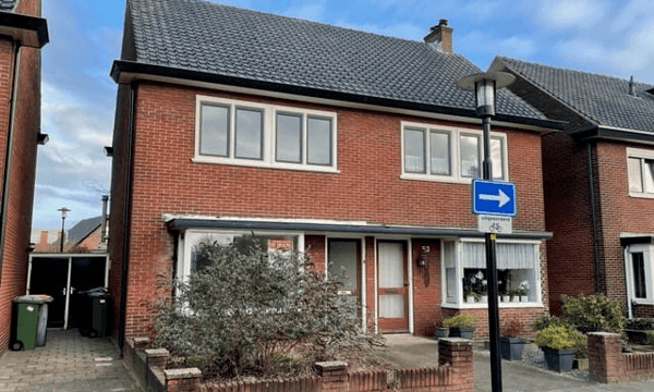 Huis | 101m² | €1100,-