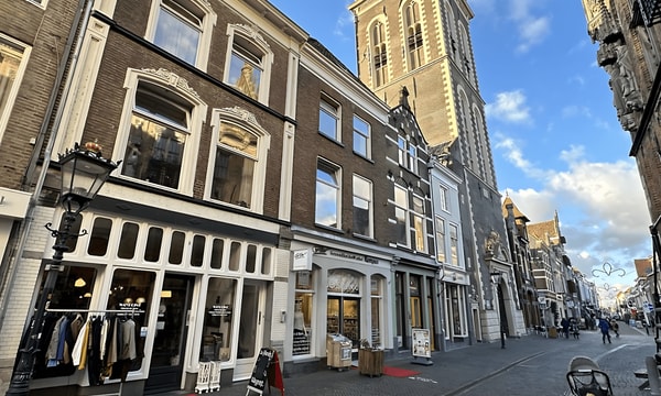 Kamer | 50m² | €1029,-