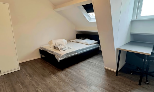 Kamer | 13m² | €550,-