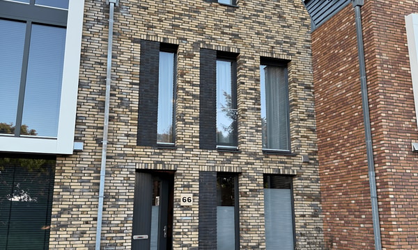 Huis | 130m² | €2495,-
