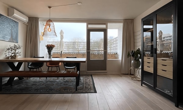 Huis | 111m² | €2245,-