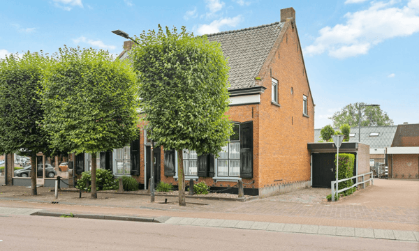 Huis | 176m² | €1995,-