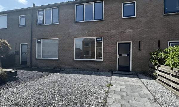 Kamer | 80m² | €1295,-