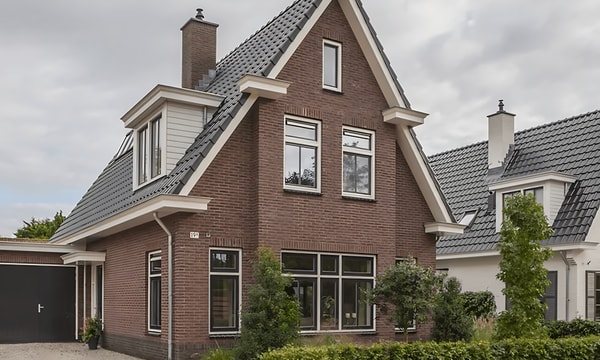 Kamer | 80m² | €1125,-
