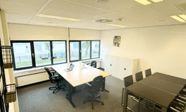 Opslagruimte | 14m² | €299,-