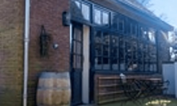 Kamer | 98m² | €2650,-