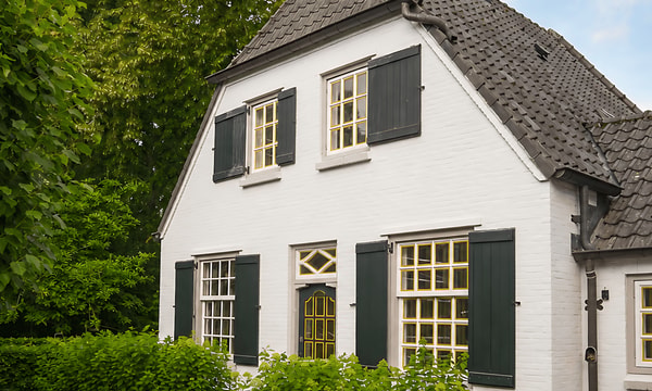 Huis | 143m² | €2500,-