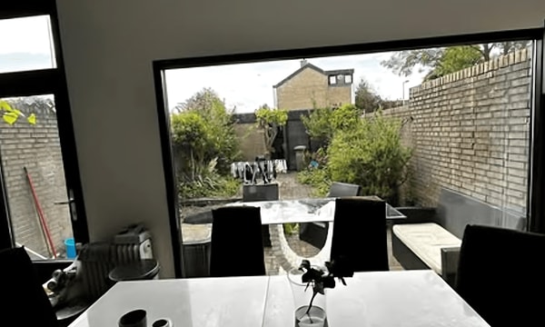 Kamer | m² | €1000,-