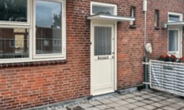 Huis | 106m² | €1450,-