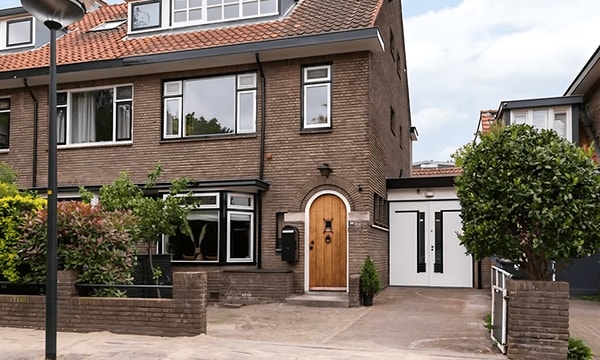 Kamer | 70m² | €4250,-