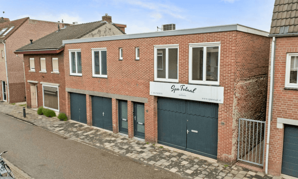 Huis | 137m² | Burgemeester Conraetzstraat | €1700,-