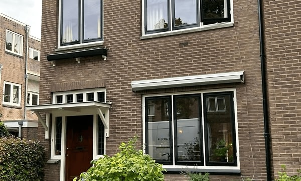 Kamer | m² | €8888,-