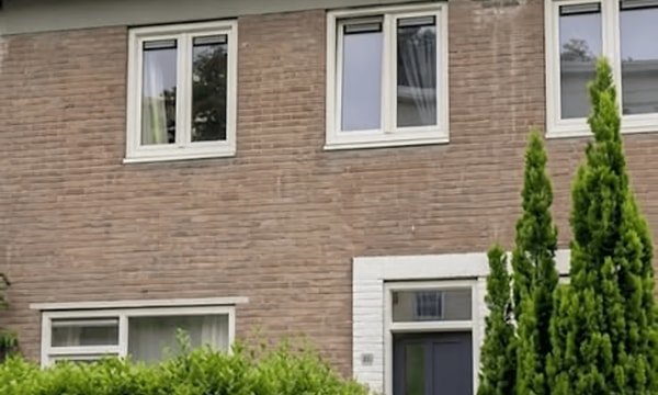 Huis | 93m² | €2026,-
