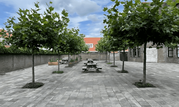 Studio | 45m² | €1096,-