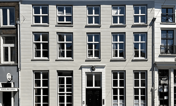 Studio | 55m² | €1440,-