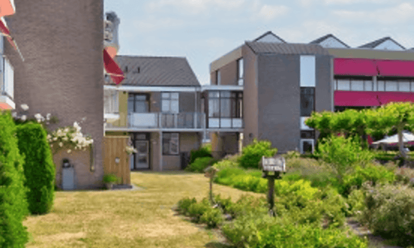 Huis | 64m² | €905,-