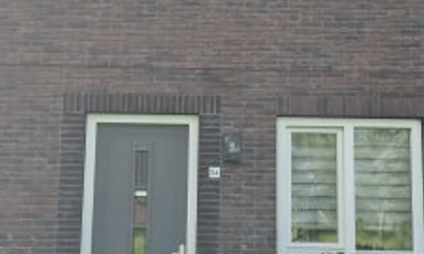 Kamer | 369m² | €1470,-