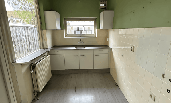 Huis | 80m² | €550,-