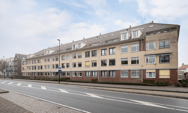 Huis | 143m² | €2000,-