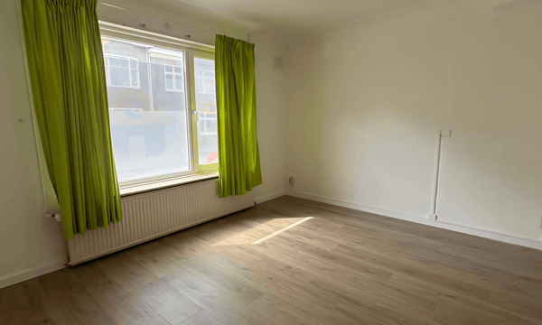 Kamer | 12m² | €360,-